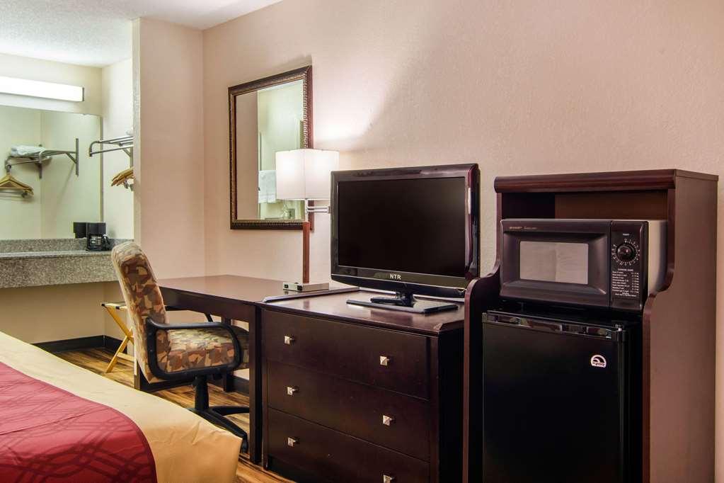 Econo Lodge Мадисън Стая снимка