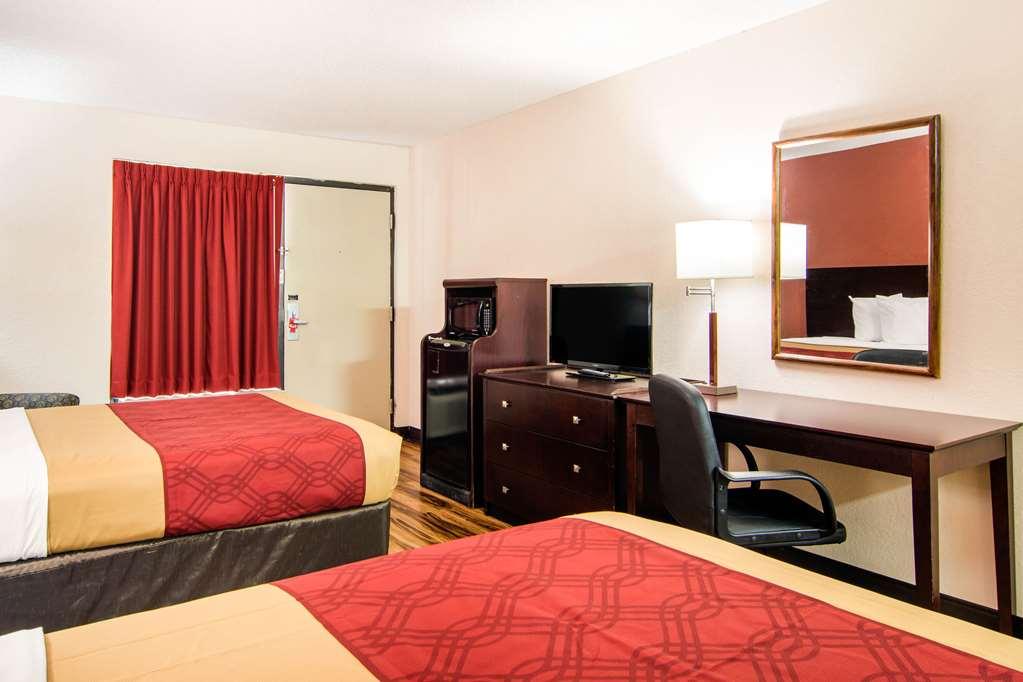 Econo Lodge Мадисън Стая снимка